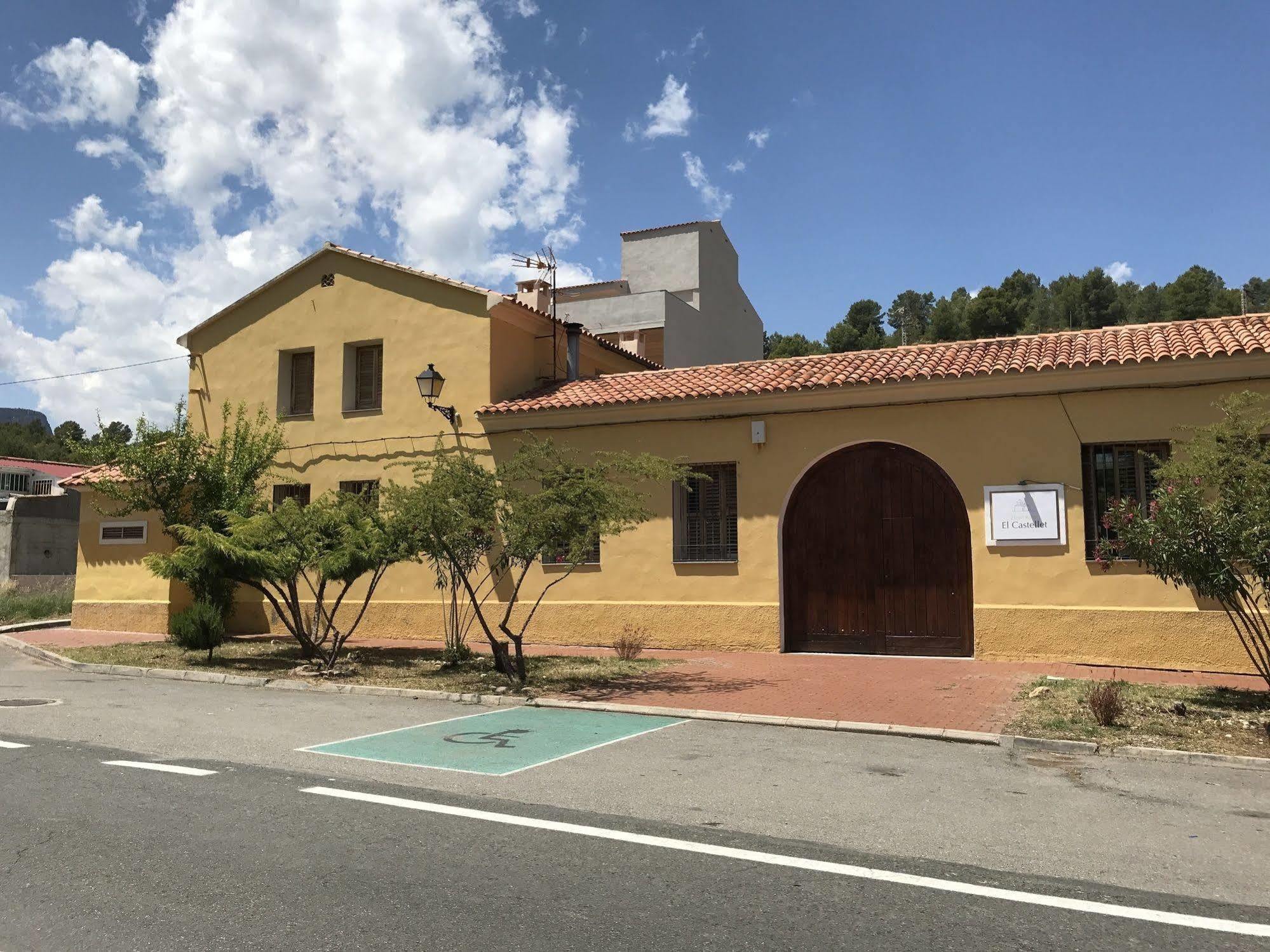 Gasthaus El Castellet Fanzara Exterior foto