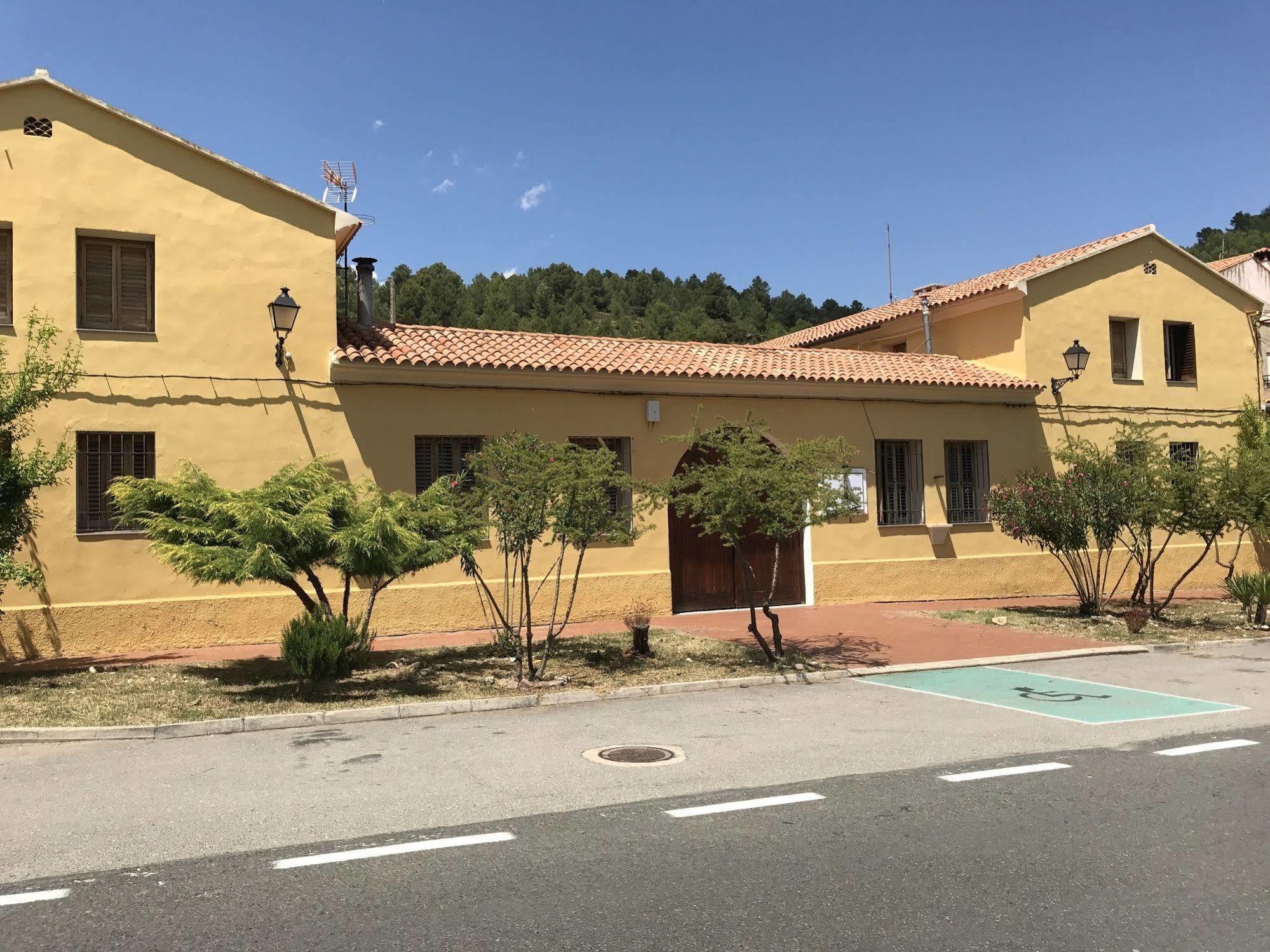 Gasthaus El Castellet Fanzara Exterior foto